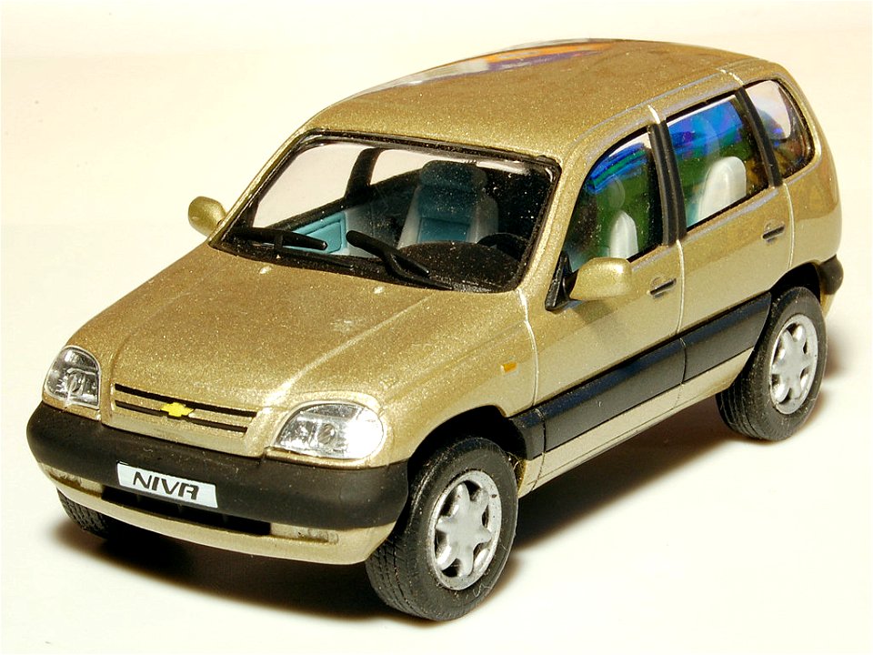 VAZ 2123 NIVA (01-03.2001)