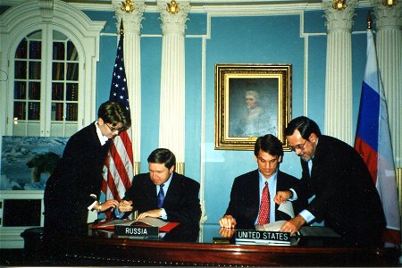 Signing of the US-Russia Agreement of the Conservation and Management of the Alaska-Chukotka Polar Bear Population. photo