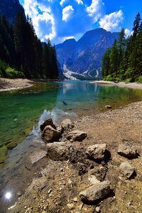 Italy lake tourism photo