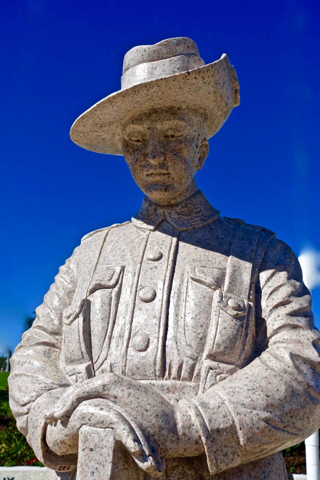 Artwork figure soldier