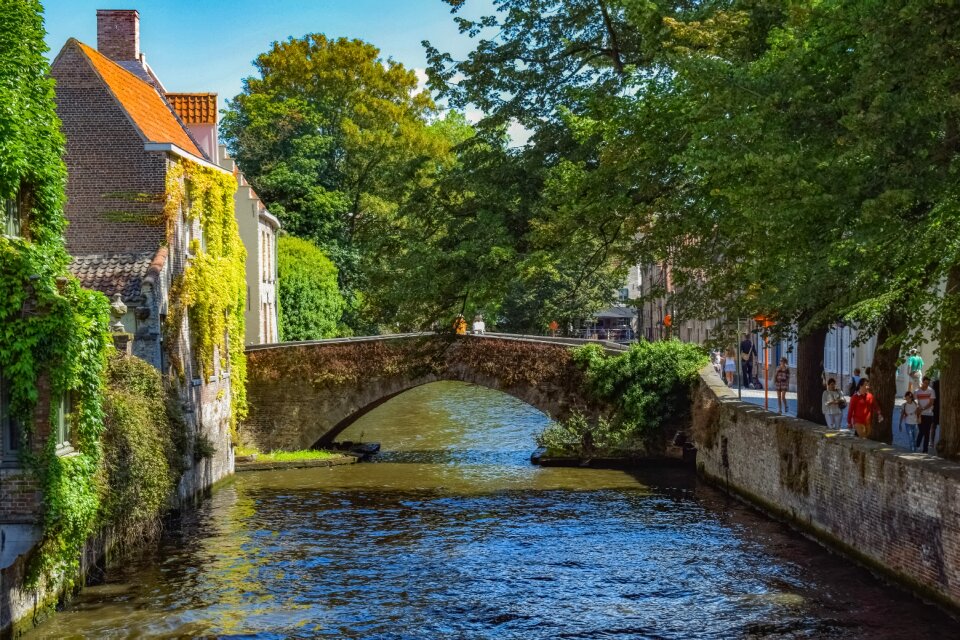 Bridge river architecture