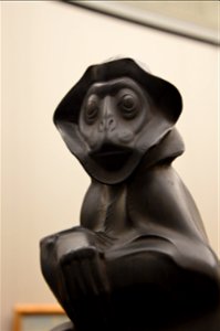 Anton Puchegger's 1914 sculpture "Budeng-Affe" (Budeng Monkey) at the Alte Nationalgalerie, Berlin.
