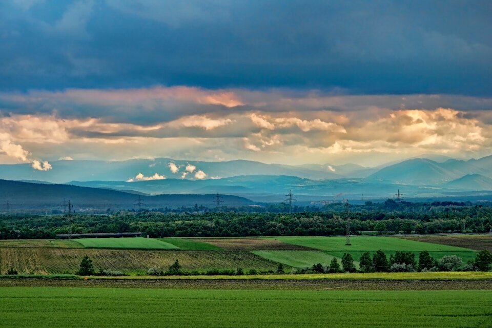 Sky outlook dramatic