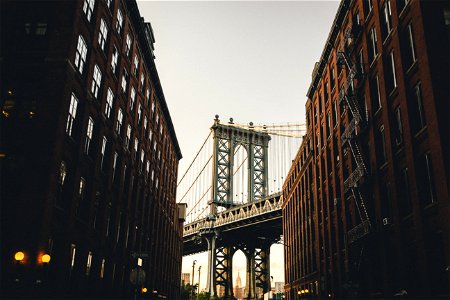 Manhattan Bridge Building photo