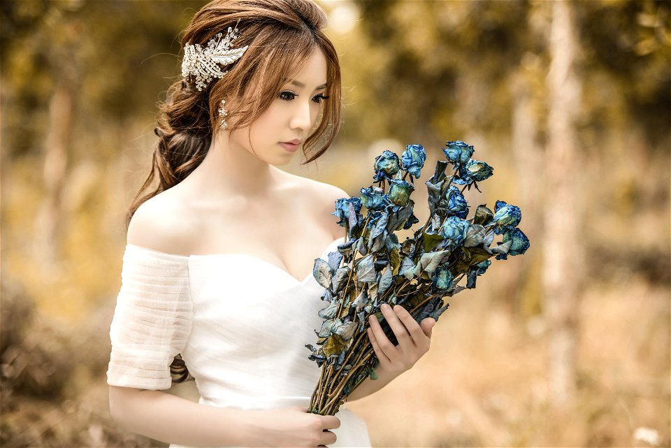 Woman Bouquet photo