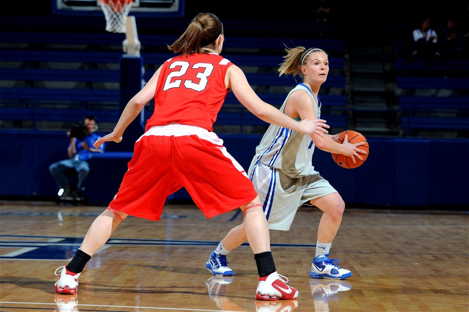 Basketball Women