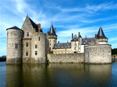 Chateau De Sully Sur Loire
