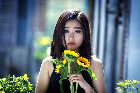 Woman Sunflower