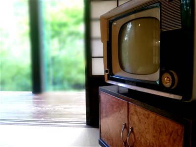 Crt Television