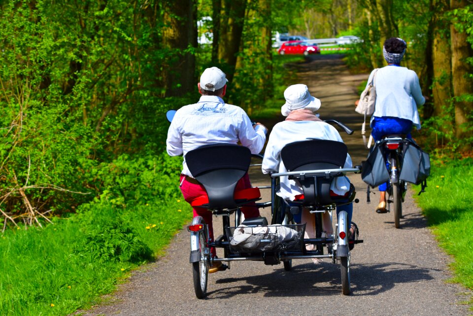 Cycling vehicle transportation