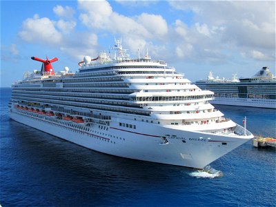 Carnival Breeze photo