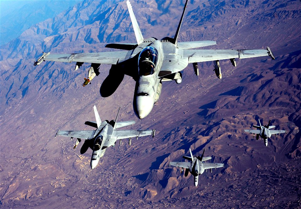 Fa Super Hornet