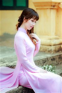 Woman Ao Dai photo