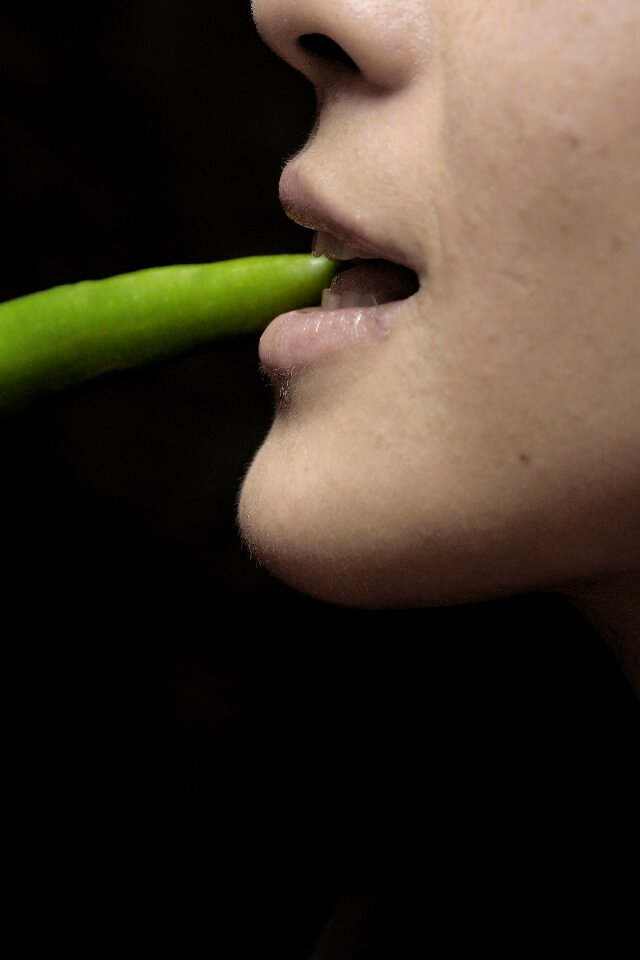 Lip nose track