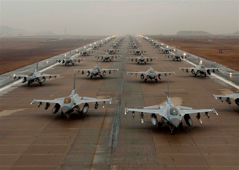 F Fighting Falcon