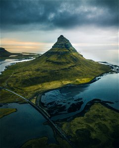 Morning at Kirkjufell photo