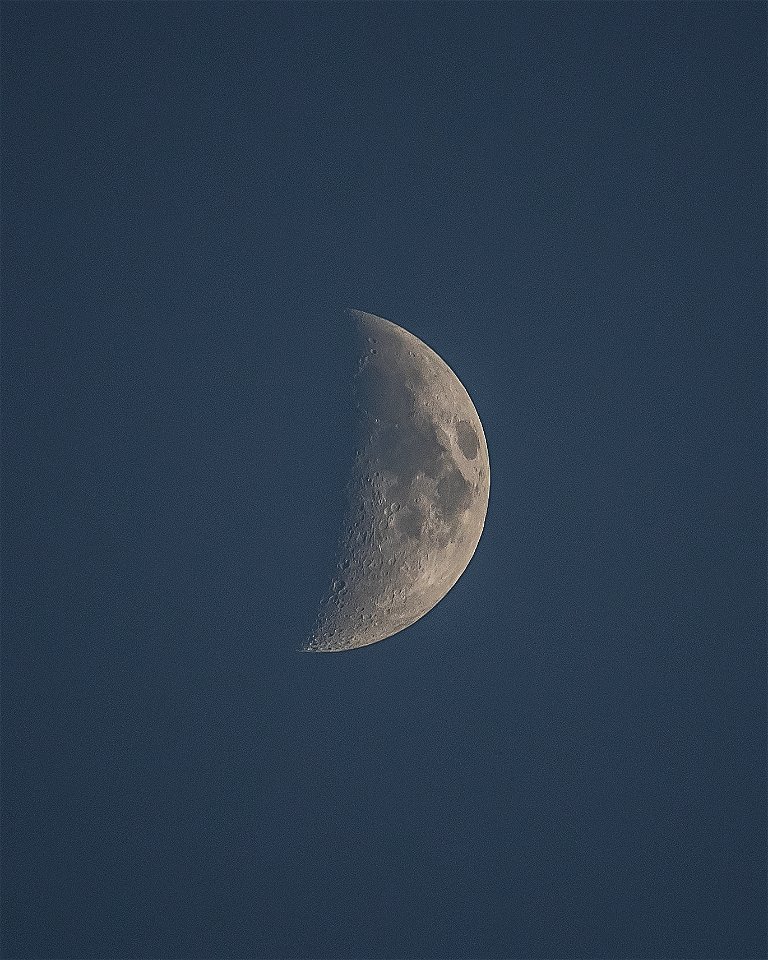 Half Moon