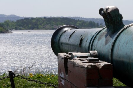 Cannon sea old