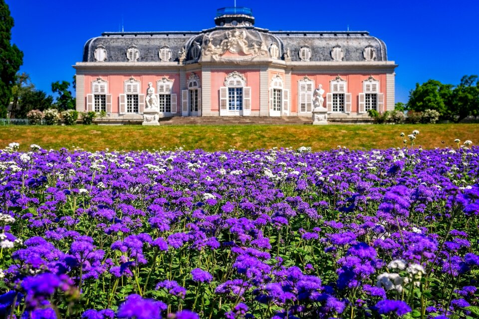 Splendor places of interest architecture