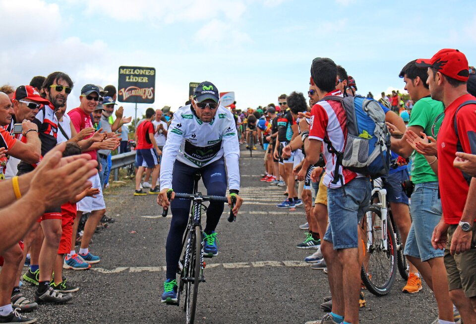 Team movistar cyclist back to spain