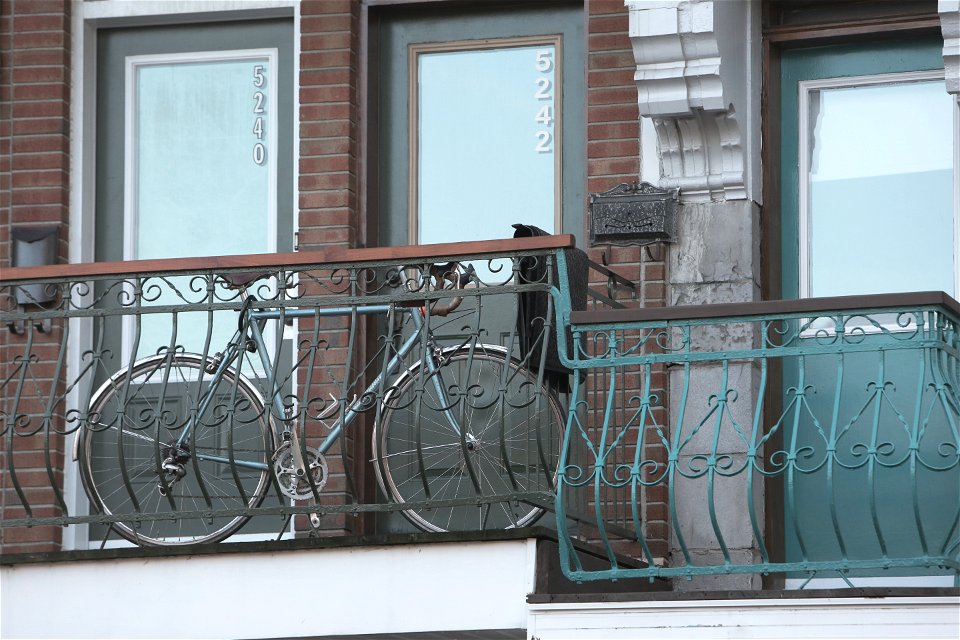 Apartment Bicycle photo