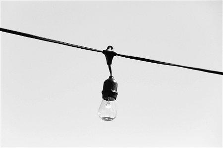 Cable Lightbulb photo