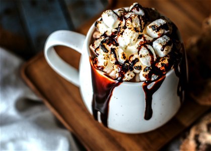 Hot chocolate with marshmallows recipe photo