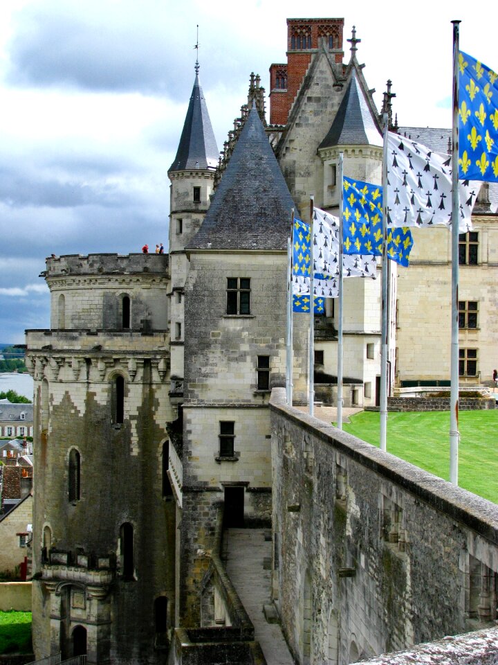 Loire castles chateau amboise