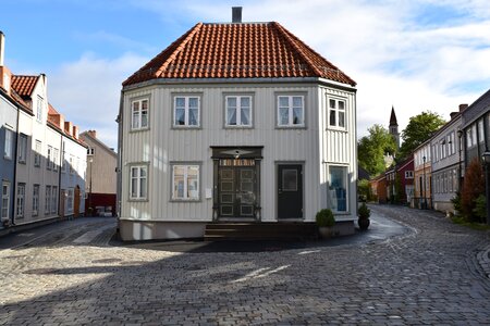 Trondheim house gray house photo