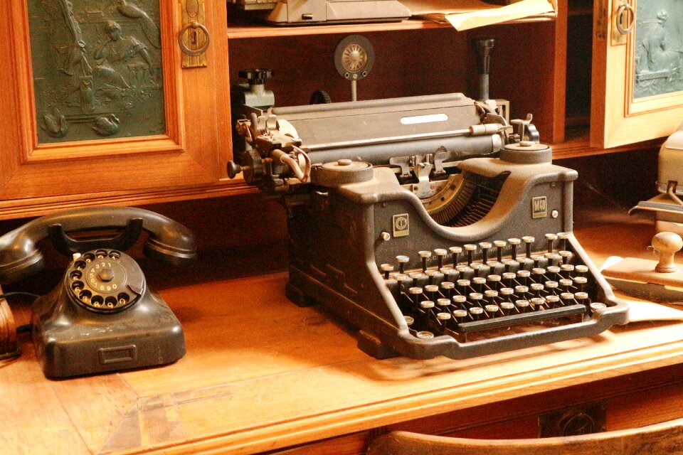 Old nostalgia communication