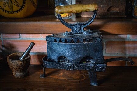 Vintage metallic tradition