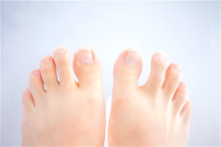 Feet Fingers