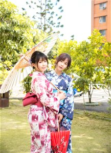 Women Girls Yukata photo