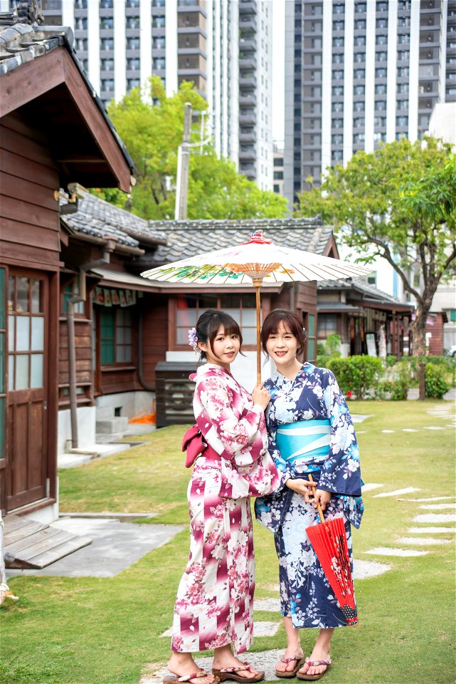 Women Girls Yukata