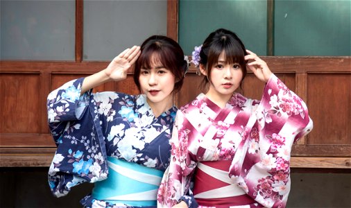 Women Girls Yukata