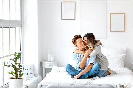 Couple Kiss