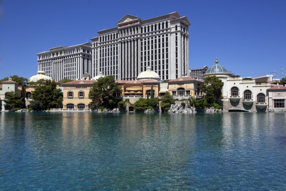 Las vegas strip hotel