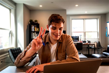 Man Online Meeting