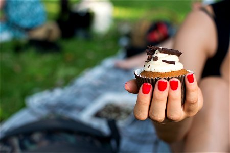 Cupcake Hand photo