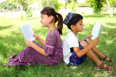 Children Read Book