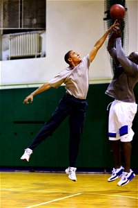 Basketball Barack Obama photo