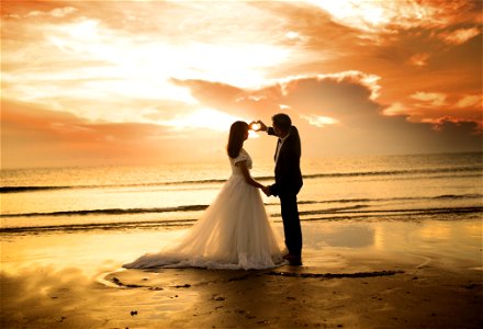 Wedding Couple Beach photo