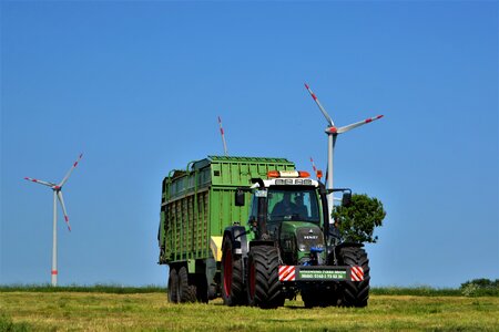 Agriculture tractors silo