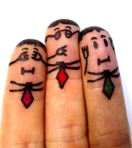 Finger Doll Group