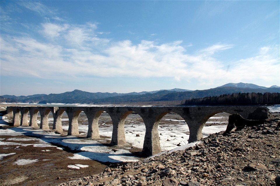Taushubetsu River Bridge