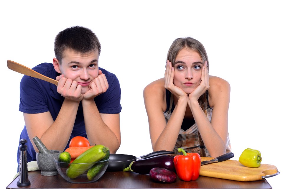 Couple Cook Think