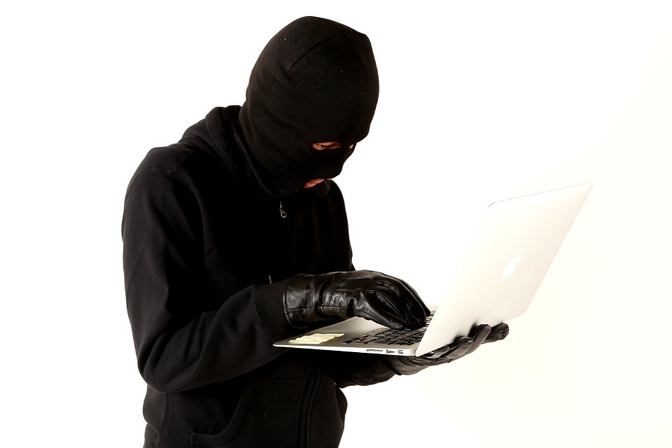 Cybercrime Cracking