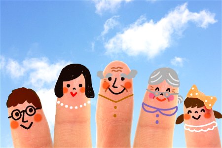 Finger Dolls Family photo