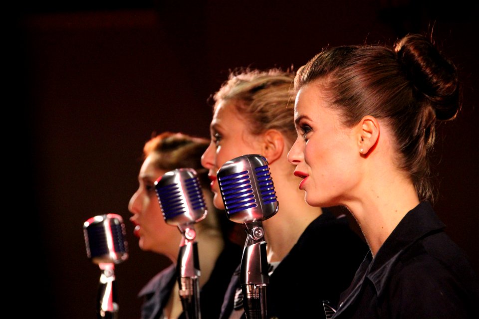 Three Women Singer