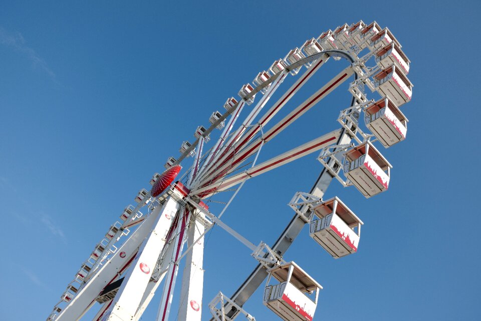 Attraction fun fair